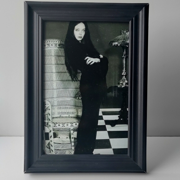 Addams Family Morticia Vintage Original Gothic Punk Rock Goth Emo Antique Oddity - Picture 3 of 9